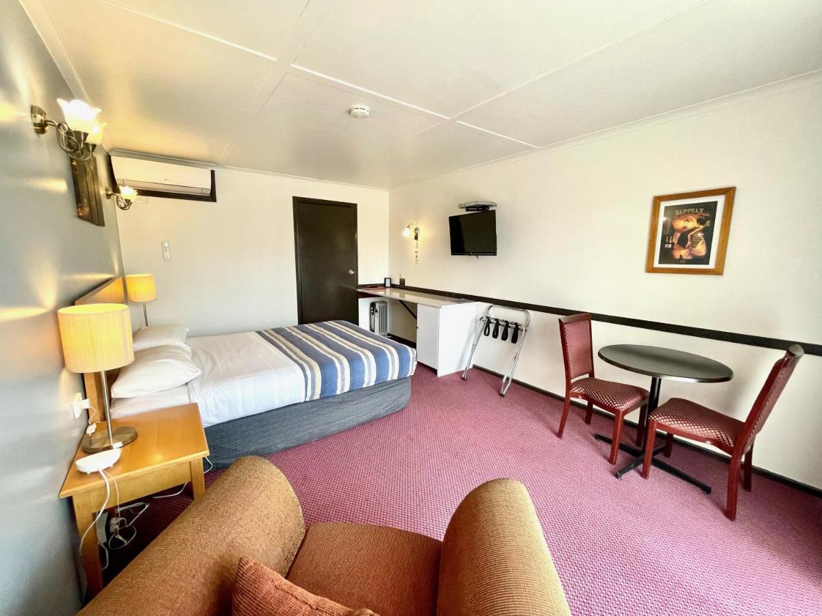 Statesman Motor Inn Ararat Exteriör bild